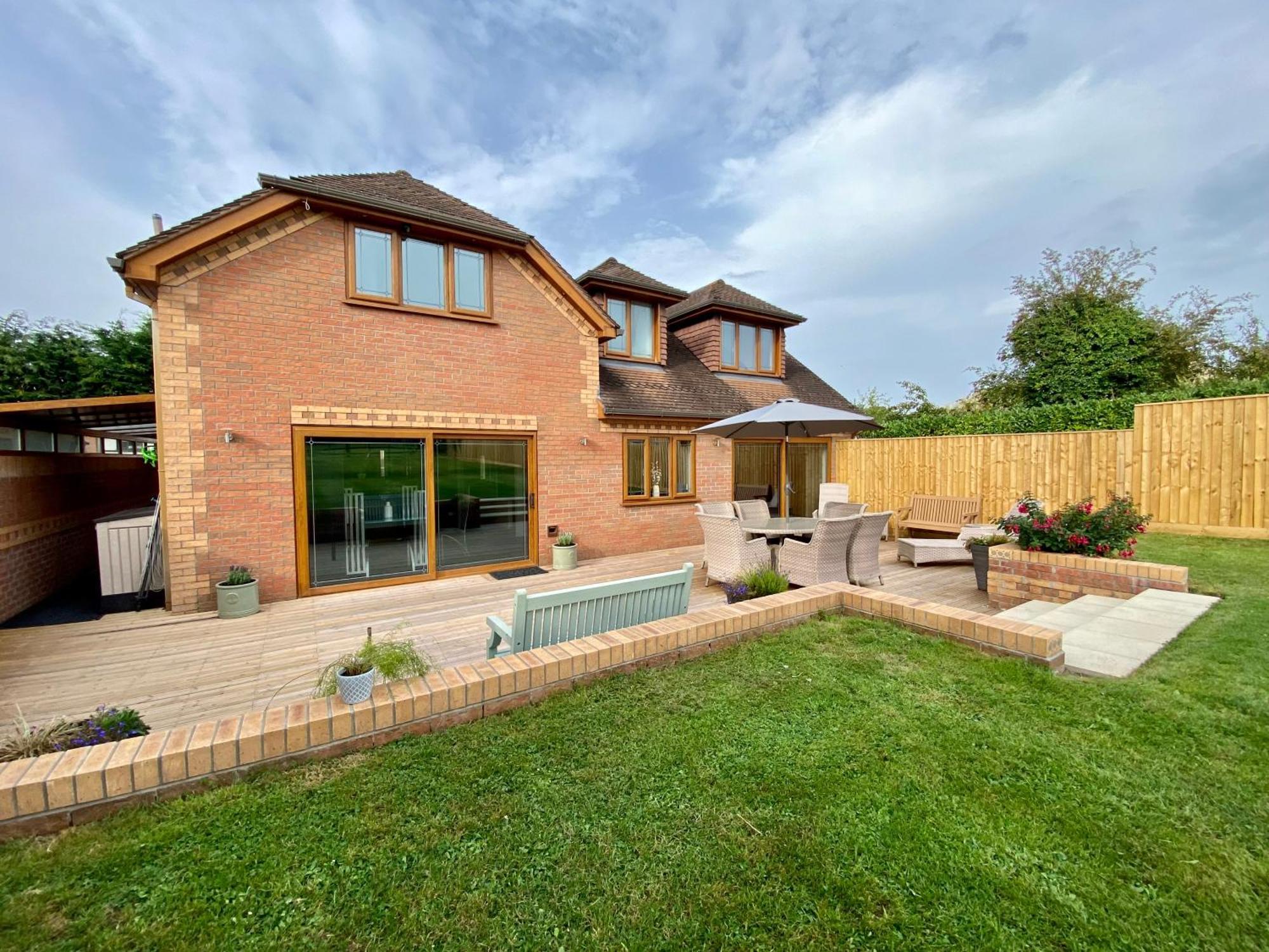 Countryside Family Home Keynsham Esterno foto